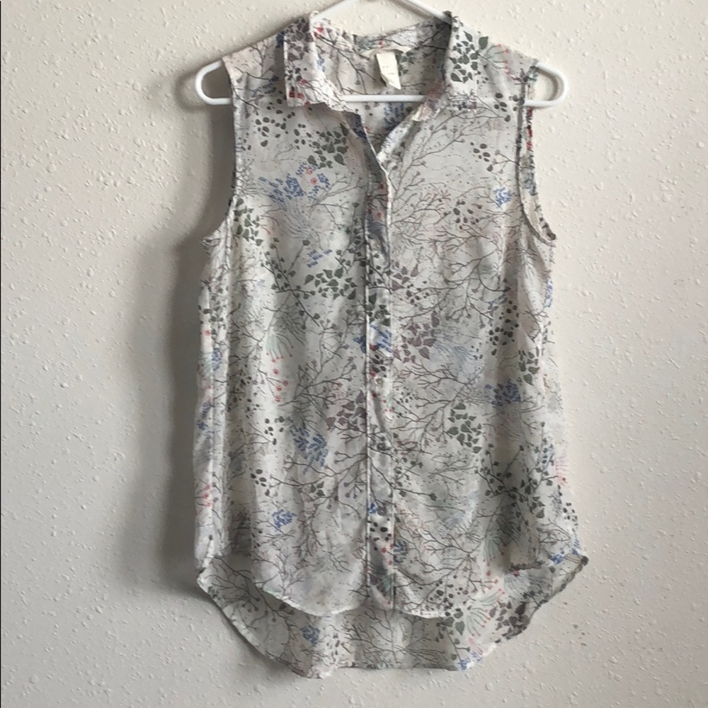 White floral button up tunic